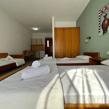 Aparthotel Krista 3*